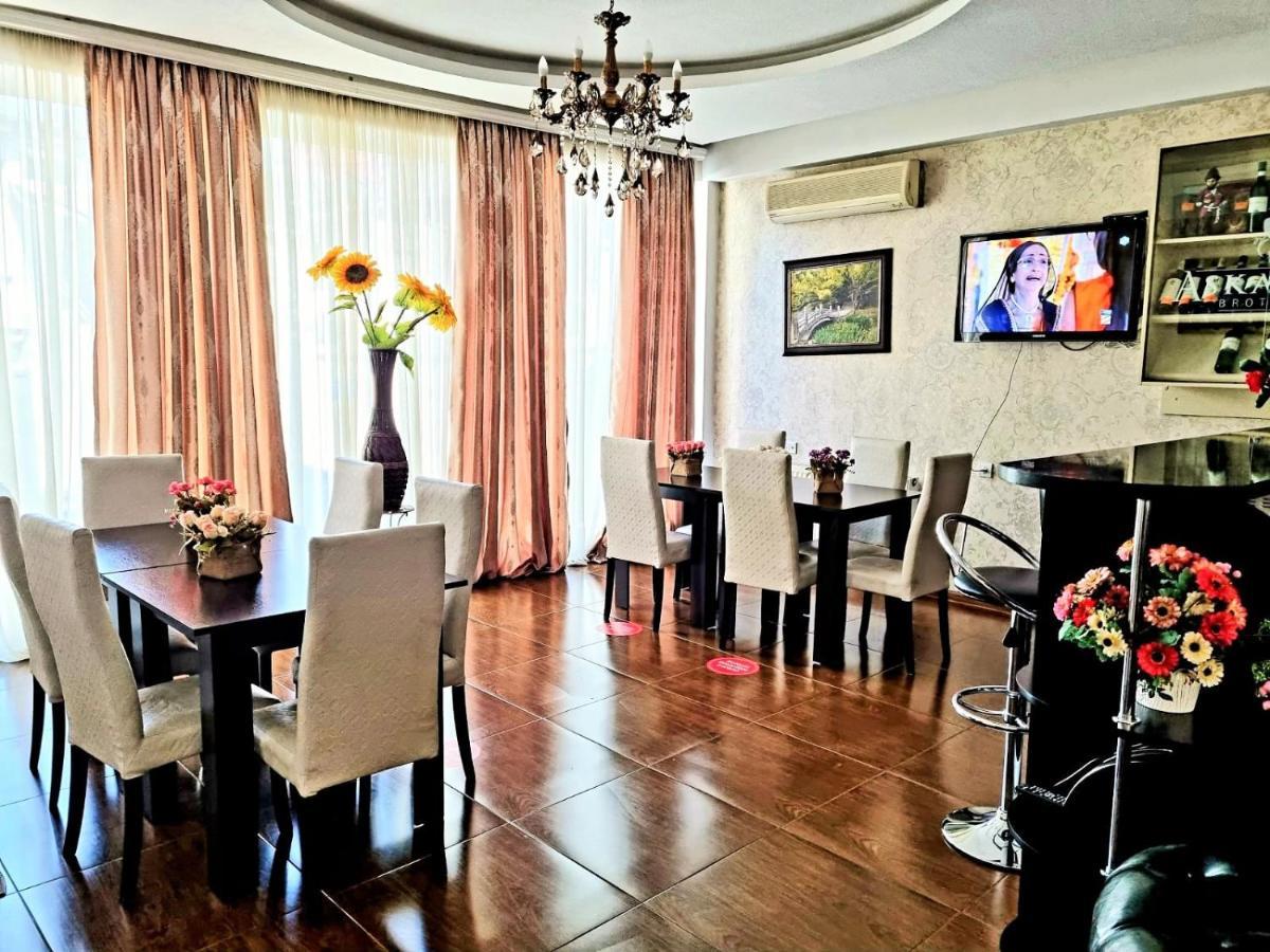 Qeroli Old Town Hotel Тбилиси Екстериор снимка
