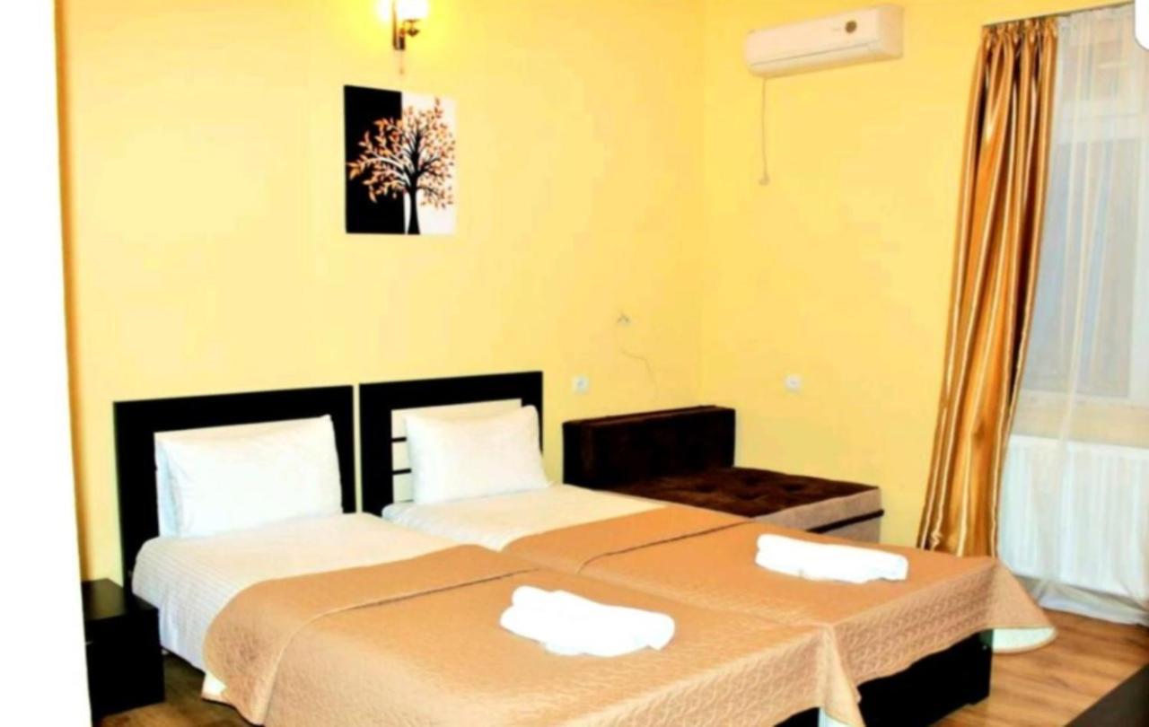 Qeroli Old Town Hotel Тбилиси Екстериор снимка