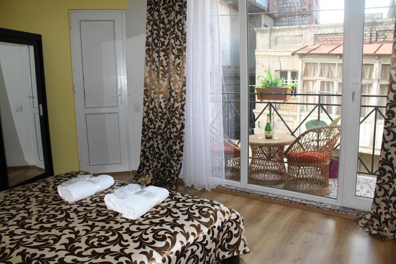 Qeroli Old Town Hotel Тбилиси Екстериор снимка