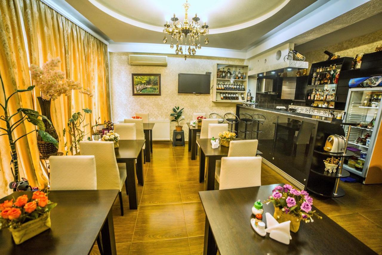 Qeroli Old Town Hotel Тбилиси Екстериор снимка